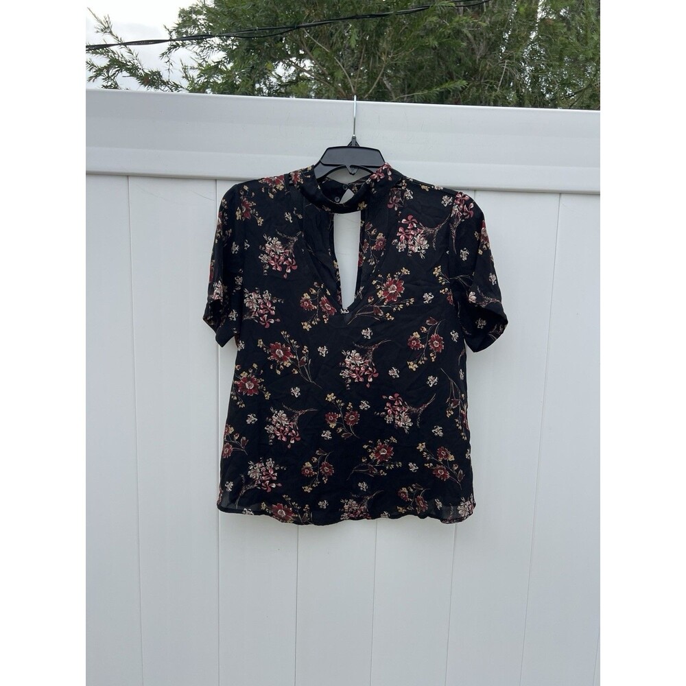 Sienna Sky Women’s M Black Floral Chiffon Short Sleeve Blouse